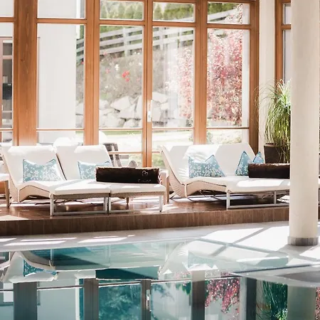 Alpine Goies Superior (adults Only) 4*