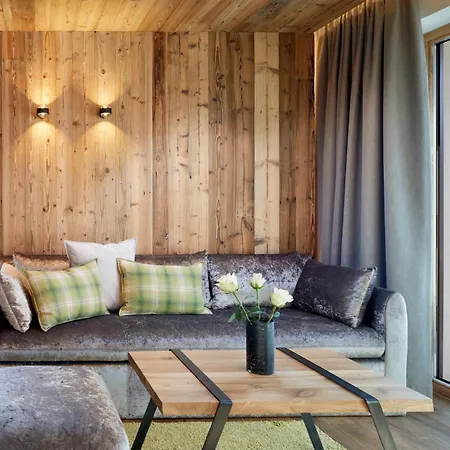 Alpine Goies Superior (adults Only) לאדיס