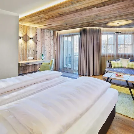 Alpine Goies Superior (adults Only) 4*