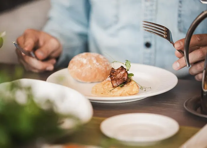 ホテル Alpine Goies Superior (adults Only) 4*