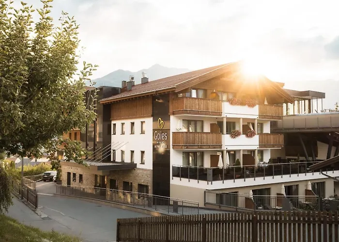 Alpine Goies Superior (adults Only) ホテル 4*