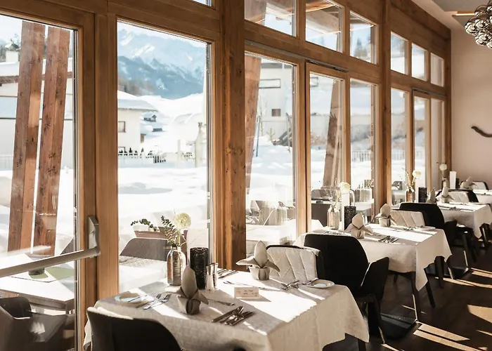 Alpine Goies Superior (adults Only) ホテル 4*