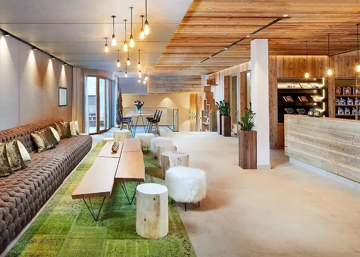 ホテル Alpine Goies Superior (adults Only) 4*