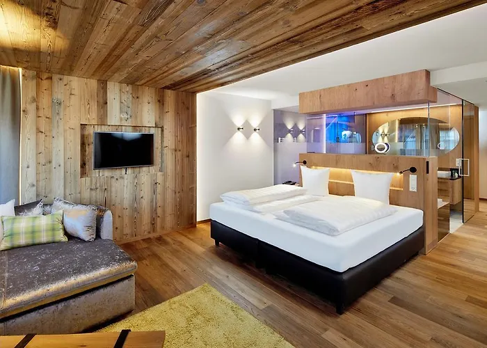 Alpine Goies Superior (adults Only) ホテル 4*