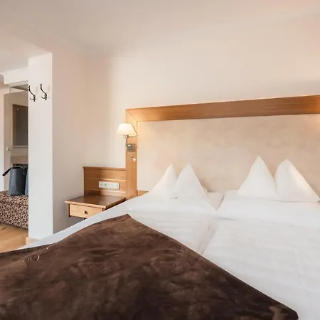 Alpine Goies Superior (adults Only) Otel